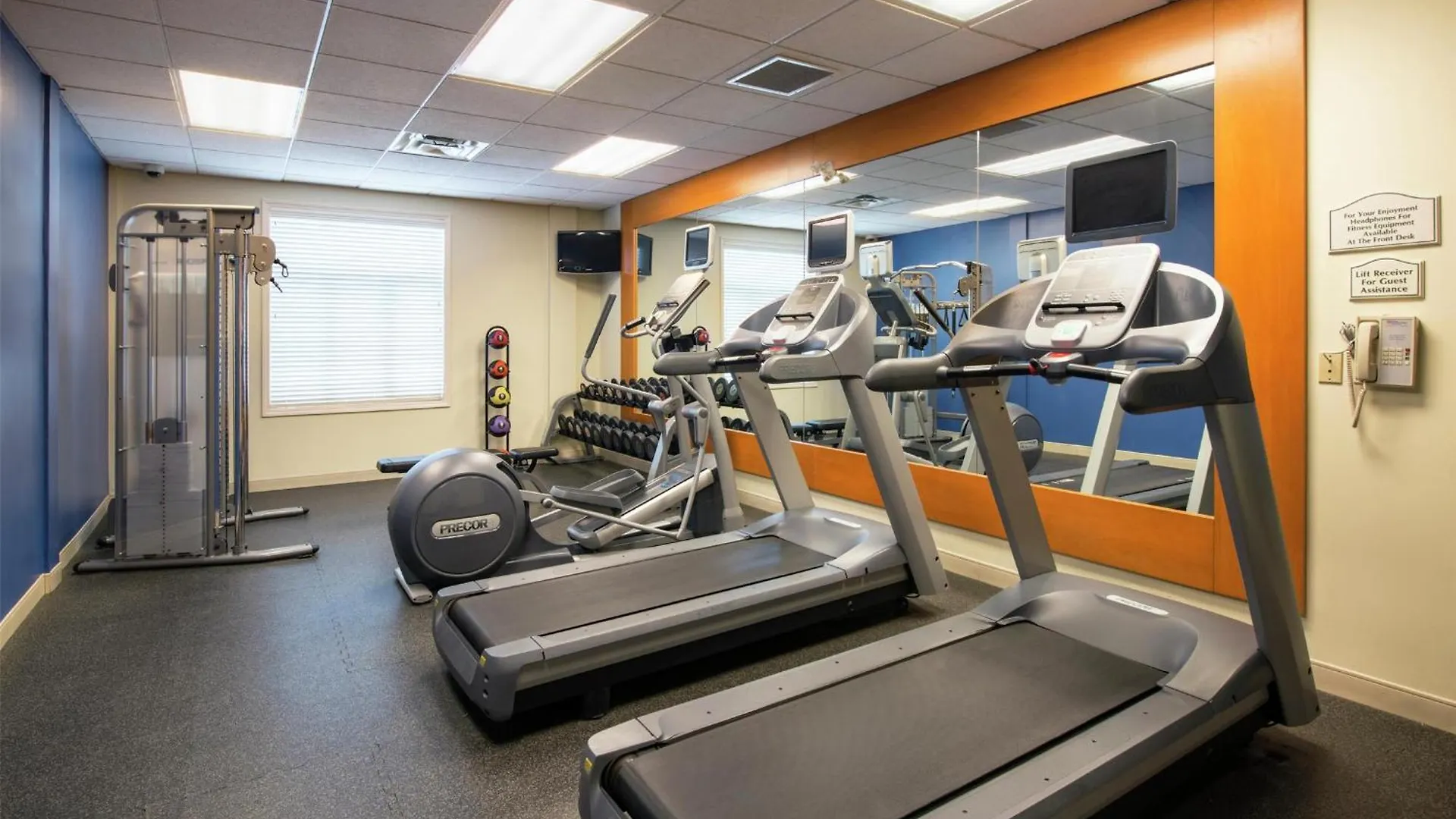 Hilton Garden Inn West Edmonton 3*,
